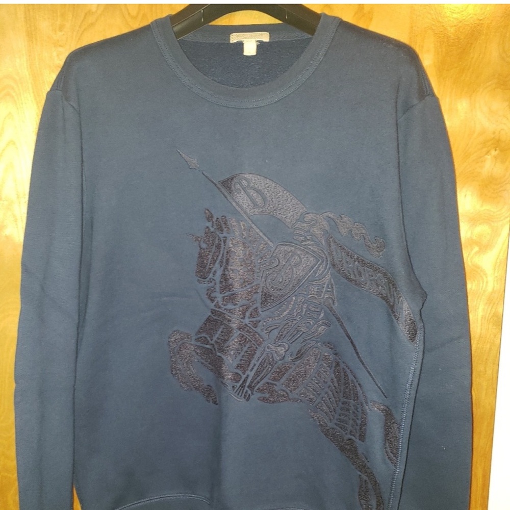 Buerberry crewneck